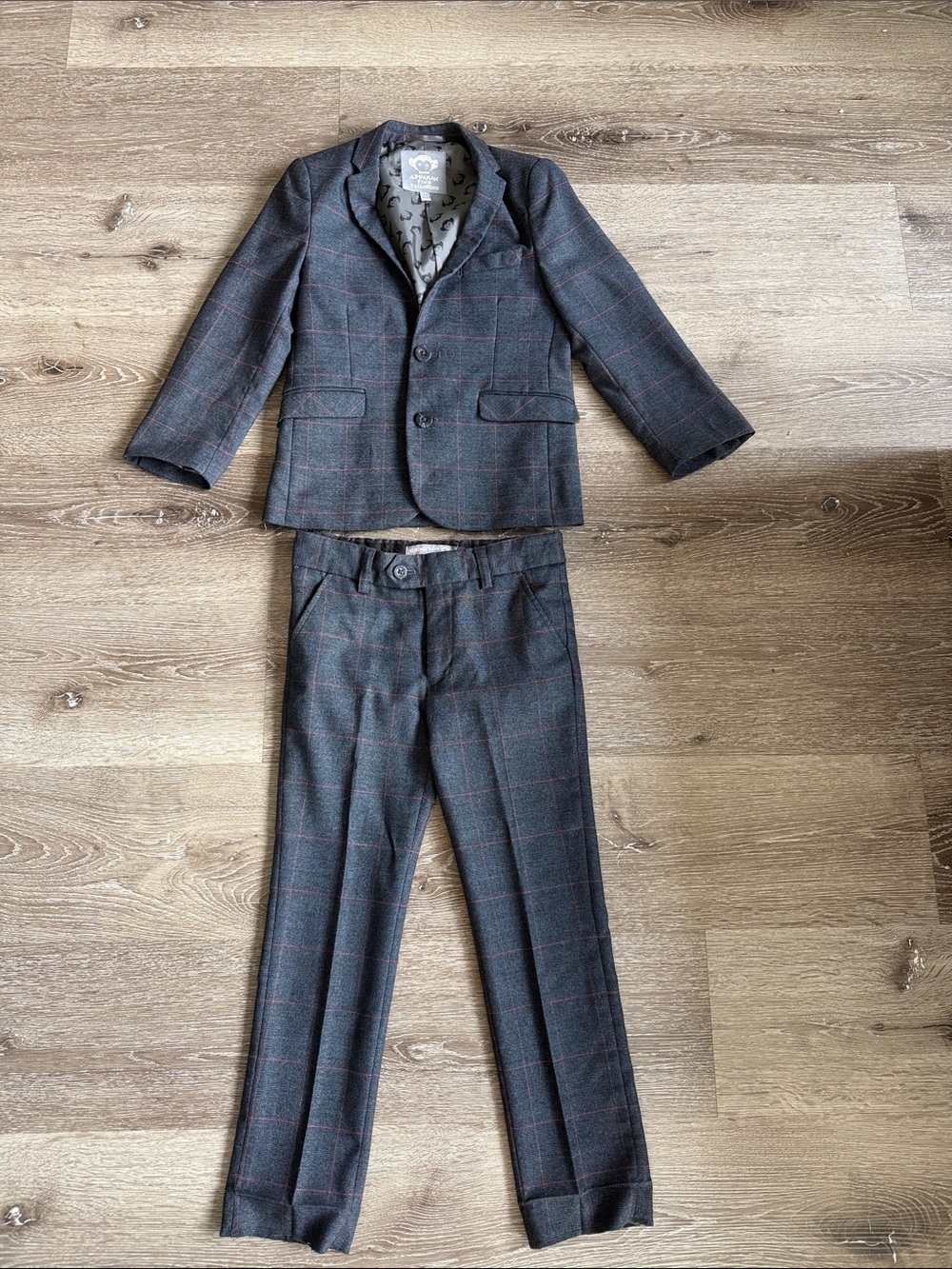 Appaman Toddler Boys  Suit - Size 7
